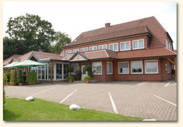 Land-Gut-Hotel Restaurant Kreuz Meyer シュトゥーア エクステリア 写真